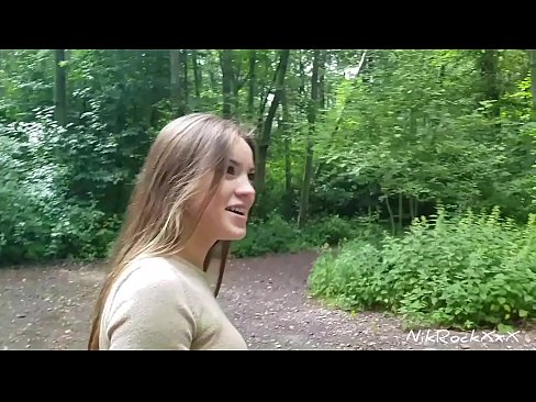❤️ I sugjerova Evelinës që të qihemi në një vend publik! Ajo tha po. Pastaj e qiva në byth dhe sperma në gojë. Pastaj ajo u inatos veten. ️ Porno tek ne ☑