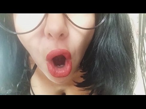 ❤️ Zemer, njerka jote nuk te le te shkosh ne shkolle sot... Kam shume nevoj per ty... ️ Porno tek ne ☑