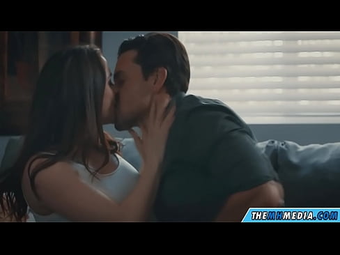 ❤️ Seks romantik me një nënë të mirë me bukë ️ Porno tek ne ☑